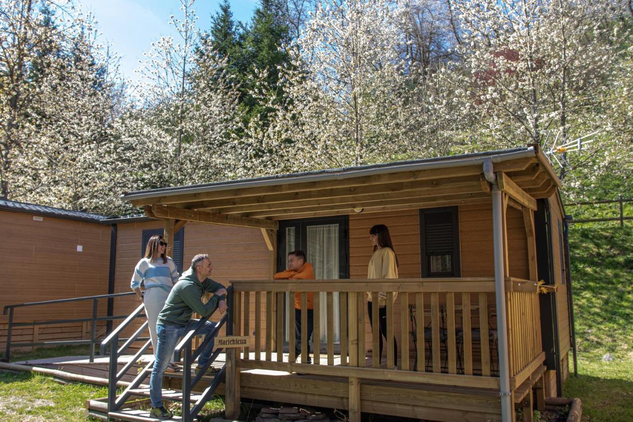 Camping Resort La Trapera Pradoluengo 外观 照片